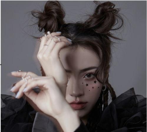 刘思瑶吃瓜网红是谁,她与神秘吃瓜网红的幕后故事